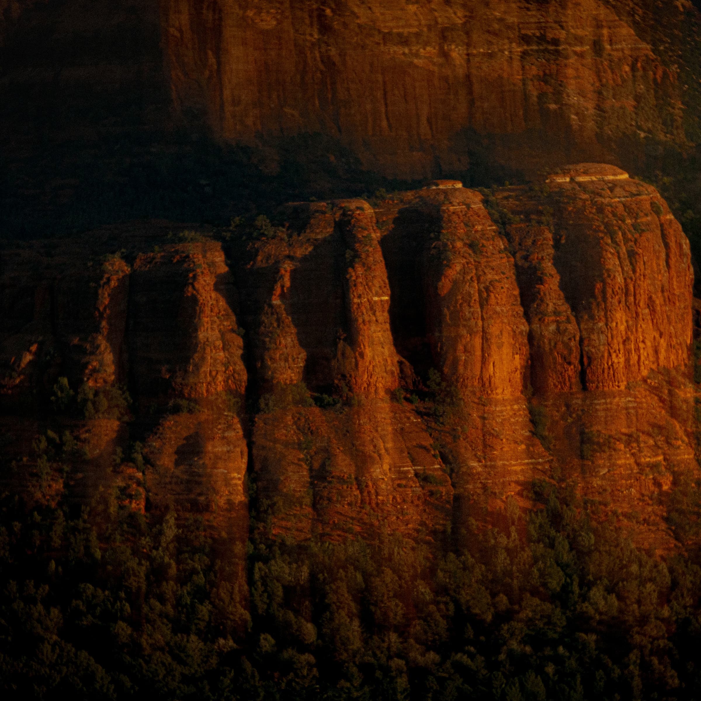 Rock Columns by Daniel Montero · Photographic study