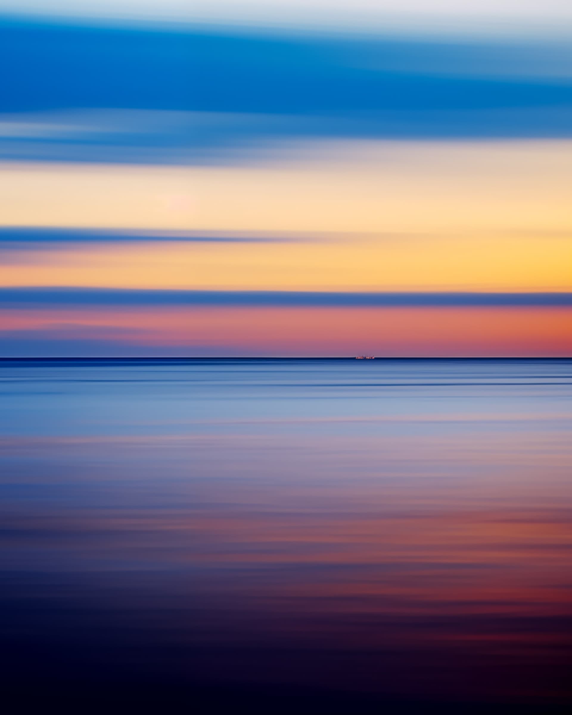Blue and Rose, Horizon Study by Daniel Montero