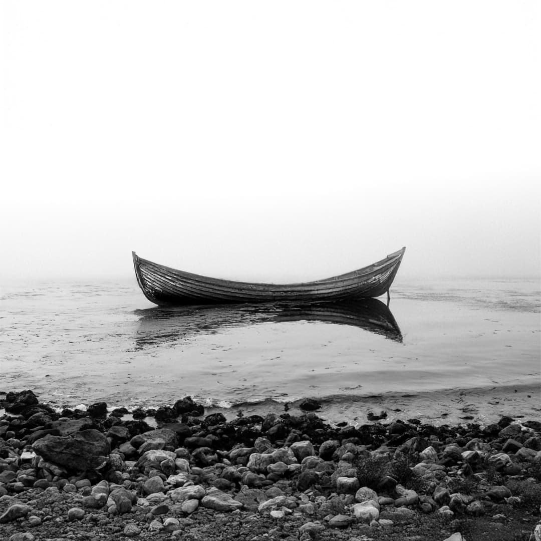 Still Boat by Daniel Montero · Photographic study