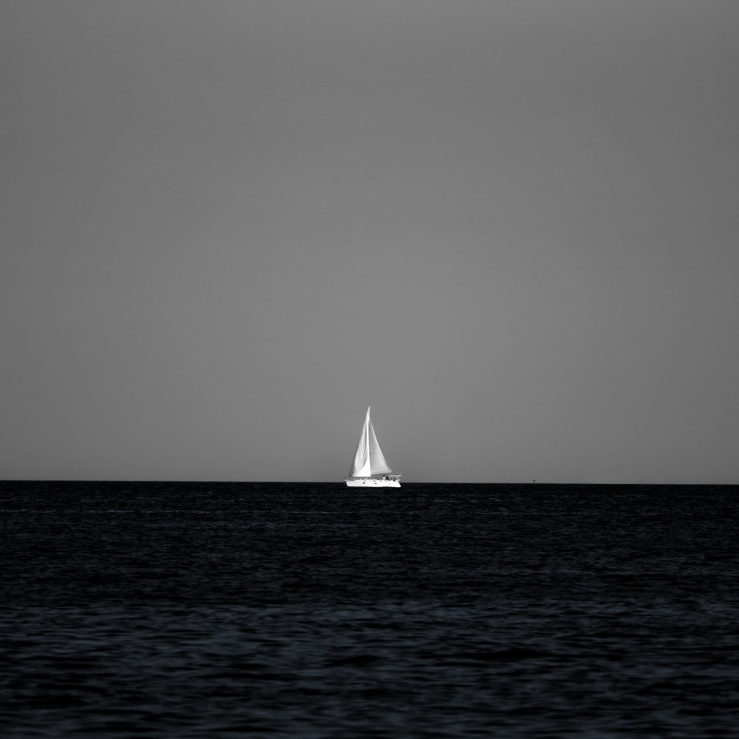 White Sail by Daniel Montero · Photographic study